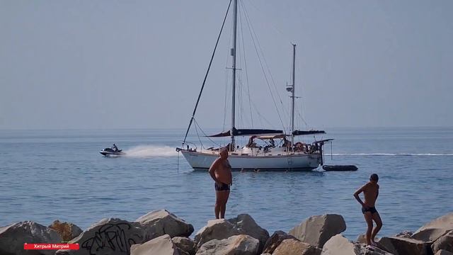 Симеиз. Пляж. Развлечения на воде !!! 2022 смотреть онлайн