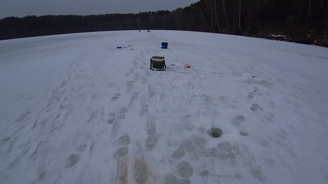 ПОСЛЕДНИЙ ЛЁД !!! ХОРОШИЙ КЛЁВ ОКУНЯ И ПЛОТВЫ !!! РЫБАЛКА НА ОСИПОВИЧСКОМ ВОДОХРАНИЛИЩЕ !!! смотреть онлайн