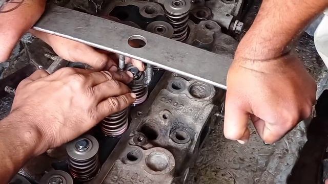 Nissan Diesel Half Engine Repair on top of a Truck || How To Restoration Truck diesel engine|| смотреть онлайн