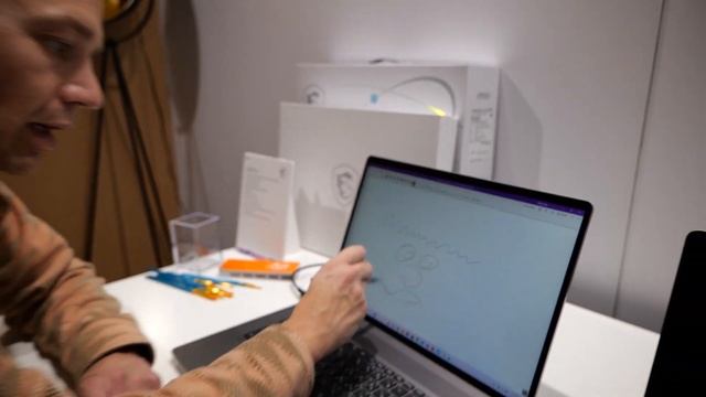 De nieuwste laptops en gadgets van MSI! - CES 2023 смотреть онлайн