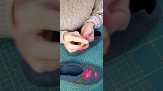 Как набить рисунок на валяные тапочки смотреть онлайн
