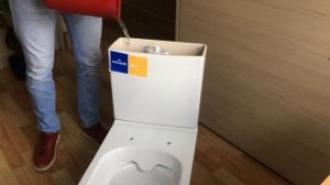 Что делать если течет вода в  унитазе . Брак сливного механизма или не качественная сборка?