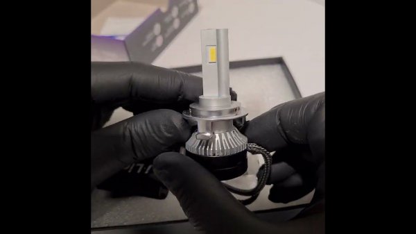 Светодиодные лампы ilight H7 55W LASER HD3.0 спец крепление Hyundai Kia Mitsubishi KiaCarneval 3.