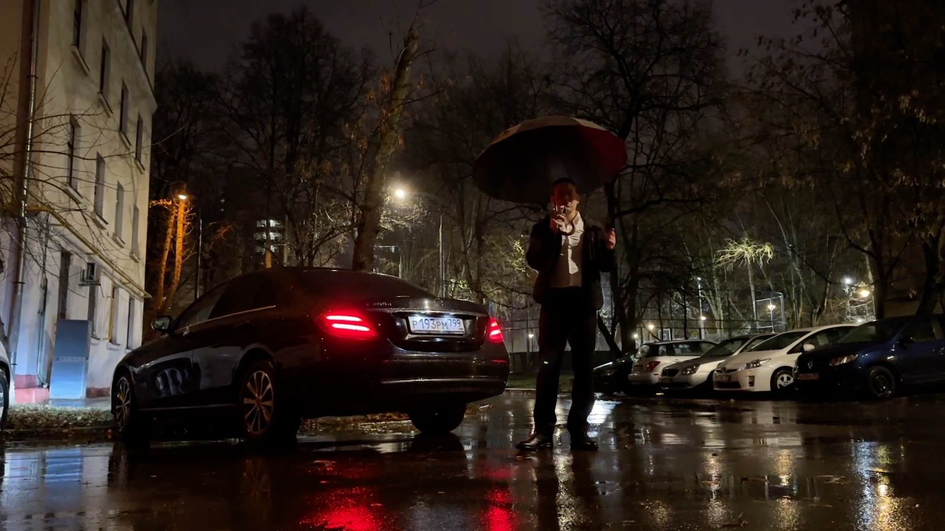 Смена в бизнес такси в Яндексе. Какого это работать на Мерседесе? смотреть онлайн