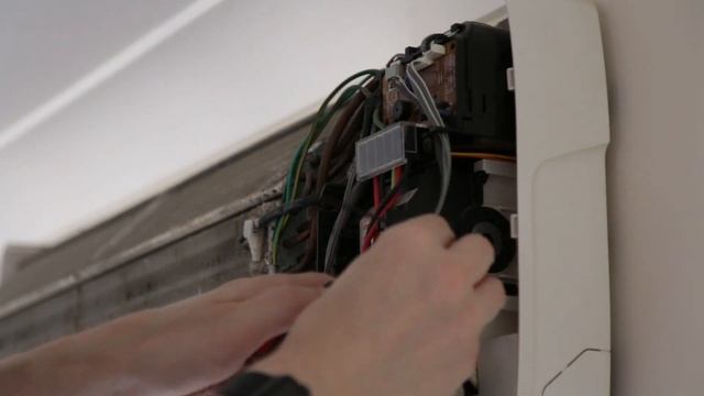 troubleshooting an aircon unit that won't respond to the remote control смотреть онлайн