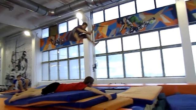 Vladimir Anikin =) смотреть онлайн