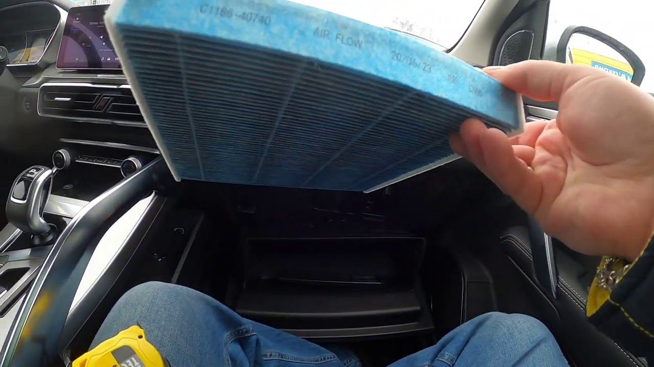 Замена фильтра кондиционера на GEELY COOLRAY смотреть онлайн