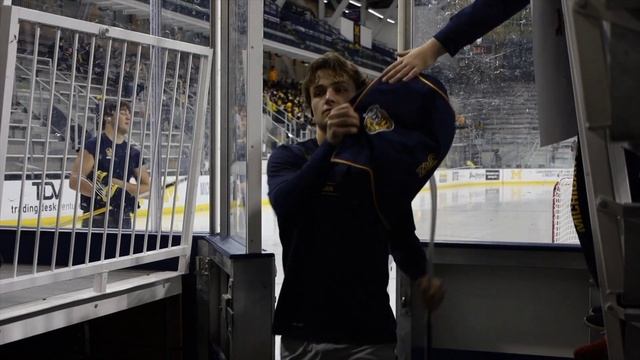 ECH visits the Children of the Yost | Michigan Game Day Experience смотреть онлайн