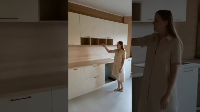 Кухня в частном доме, установлена в Мокшане, фасады AGT, Столешница Слотекс, фурнитура Firmax. смотреть онлайн