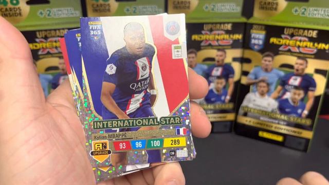 Unboxing Panini Adrenalyn XL FIFA 365 2023 Update Edition International Stars Box set смотреть онлайн