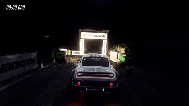 Porsche 911 SC RS - DiRT Rally 2.0 Rally Wales Heavy Rain Gameplay | Hood cam / cockpit / chase / t смотреть онлайн
