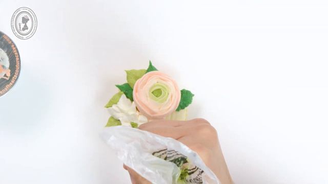 Buttercream Flowers for All Seasons: Spring смотреть онлайн