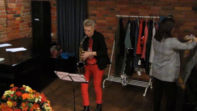 Саксофон Нино Неизвестная SPRING PARTY 28. 02. 21. смотреть онлайн