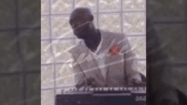 Freddie Gibbs React To Charleston White Shooting Himself While Getting A Lap dance! "God Did" смотреть онлайн