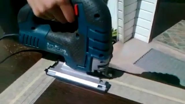 Электролобзик Bosch GST 150 BCE смотреть онлайн