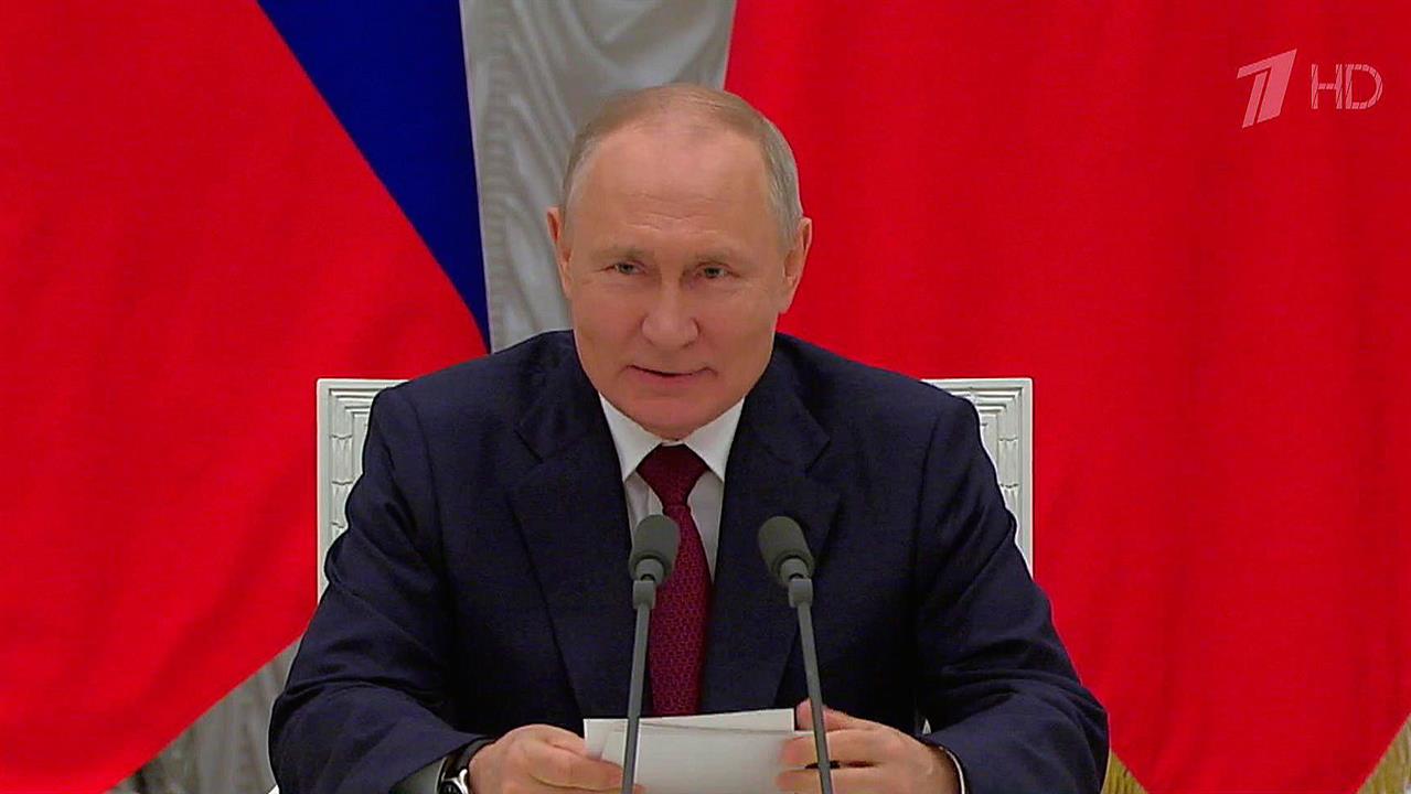 В Екатерининском зале Кремля чествовали выпускников Высшей школы госуправления РАНХиГС