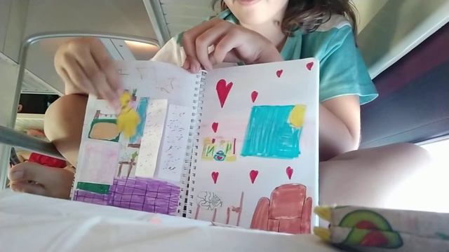 рисую в поезде молчу потому что все спятᕙ(＠°▽°＠)ᕗ смотреть онлайн