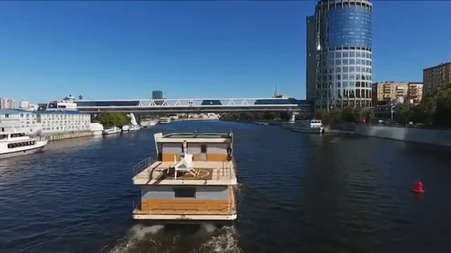 Хаусбот для рек Волга и Кама. Дом на воде для постоянного проживания. смотреть онлайн