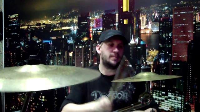 Александр Drumm's Елизарьев - Bomba Deng (Drum Cover "Melodie MC") смотреть онлайн