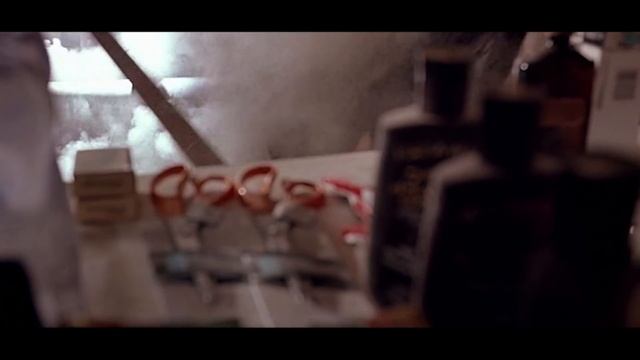 Чудовищные песчаные черви проснулись под землей и вторгаются в человеческий мир смотреть онлайн