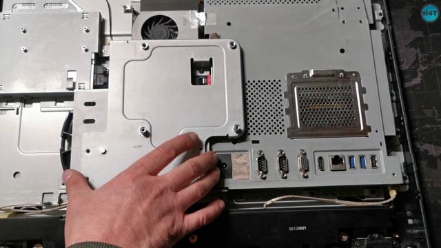 ASUS All-in-One ET2020i Upgrade con SSD смотреть онлайн