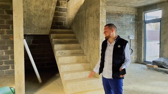 Обзор дома 180 кВ.м + 50 кВ.м эксплуатируемая кровля Адлер