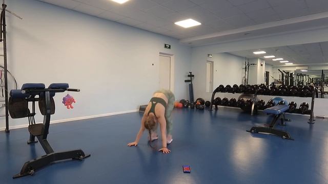 Успеть за 40 секунд - 33 круга безнадёжности или очередной способ преодолеть 330 бёрпи за 22 минуты смотреть онлайн