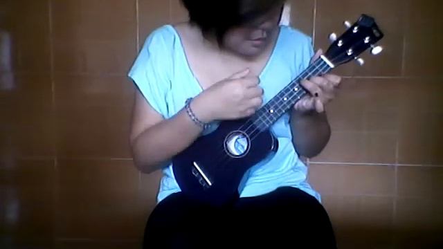La Vie En Rose Ukelele Cover смотреть онлайн