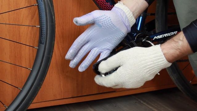 Как установить контактные педали. Мерида смотреть онлайн