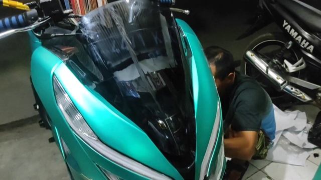 Modifikasi Body Simple! PCX Hijau Tosca Dof Owner Bekasi #otomotif #modifikasi #pcx #pcx150 #viral смотреть онлайн