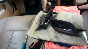 замена внутренней ручки двери- E39