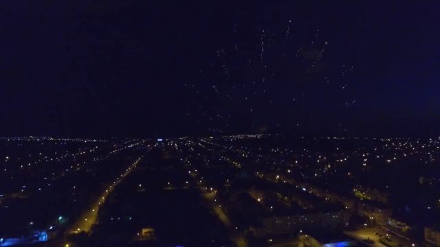 Ночной Ялуторовск расцветет яркими цветами праздничного салюта смотреть онлайн