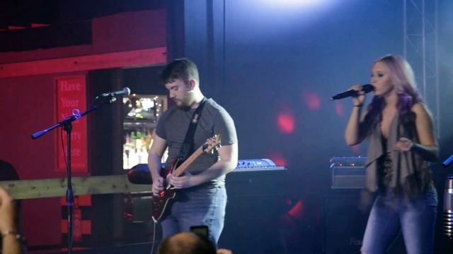 Ashley Victoria Covers Last Name by Carrie Underwood смотреть онлайн