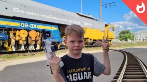 Необычные поезда для обслуживания железных дорог