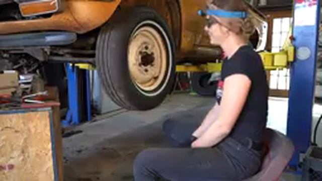 Diesel swapped mini truck gets back on the road! смотреть онлайн