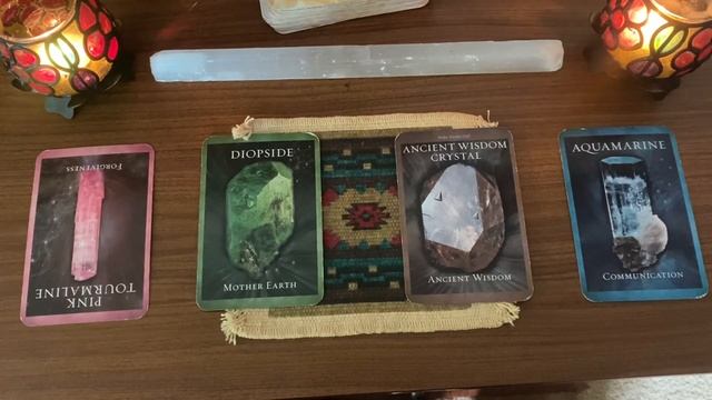 Spirt Has A Message For You | Collective Energy | Oracle Deck | Tarot Card Reading смотреть онлайн
