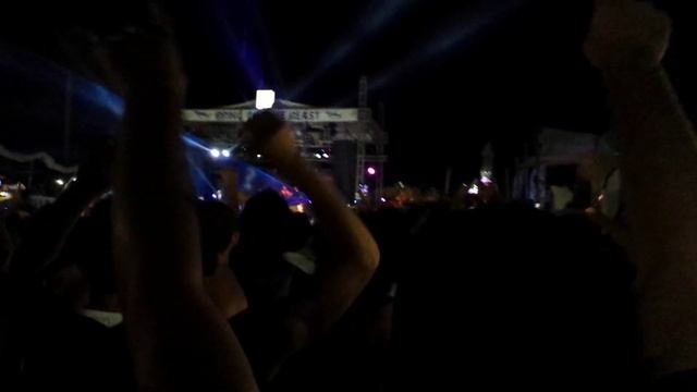 dimitri vegas and like mike makronisos beach cyprus!! смотреть онлайн