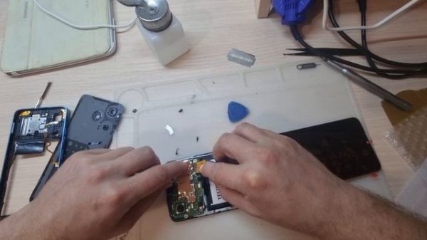 Разборка и замена экрана Tecno spark 10