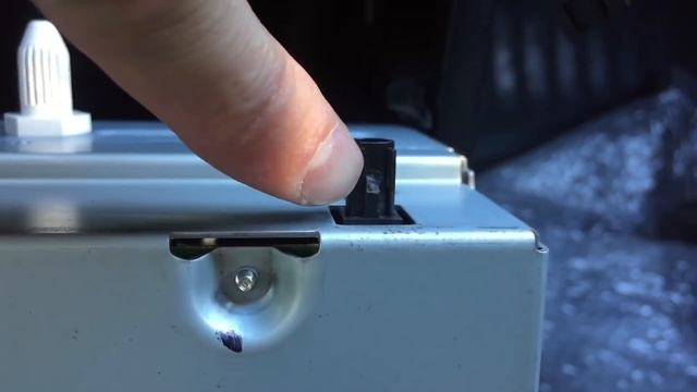 Замена штатной магнитолы cd400 на cd400 plus.Opel Astra j смотреть онлайн