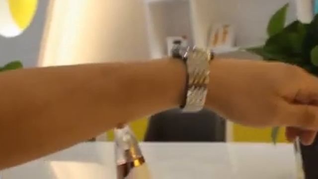 Вакуумный очиститель пор от черных точек смотреть онлайн