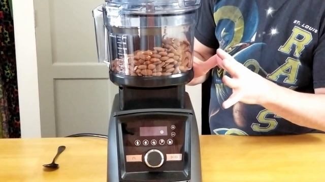 HOW TO MAKE ALMOND BUTTER - Easy Homemade Almond Butter Recipe смотреть онлайн
