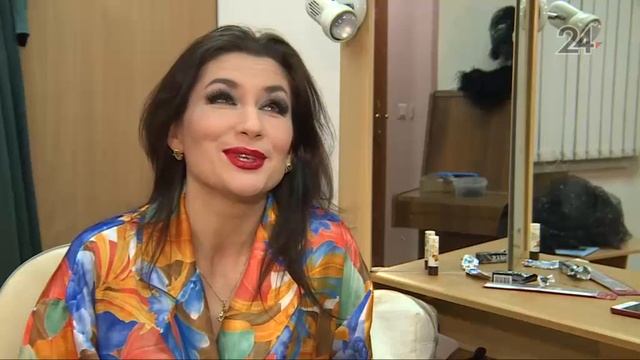 В театре оперы и балета им. М. Джалиля проходят рождественские балы смотреть онлайн