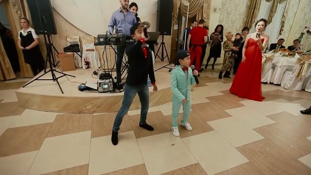 Поздравление бабушке с юбилеем от Марата и Артема (песня Басты "Моя игра") смотреть онлайн