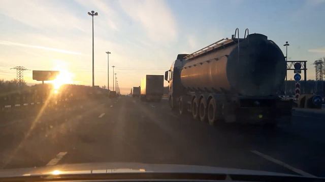 Нужен ли новый закон о такси? смотреть онлайн