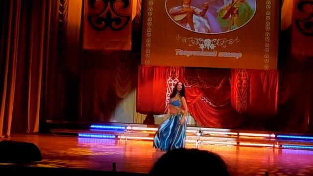 ВоСтОчНыЙ ТаНеЦ Б А Ж смотреть онлайн