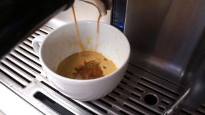 Как правильно готовить КАПУЧИНО? / как взбивать молочную пену / в домашних условиях / дома