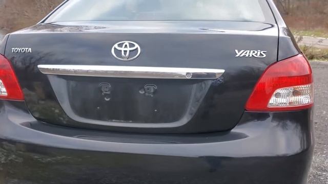 2007 Toyota Yaris Black