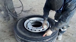 Накачка колеса бензином