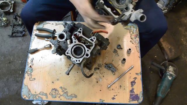 Разбор двигателя Honda Dio AF56 смотреть онлайн