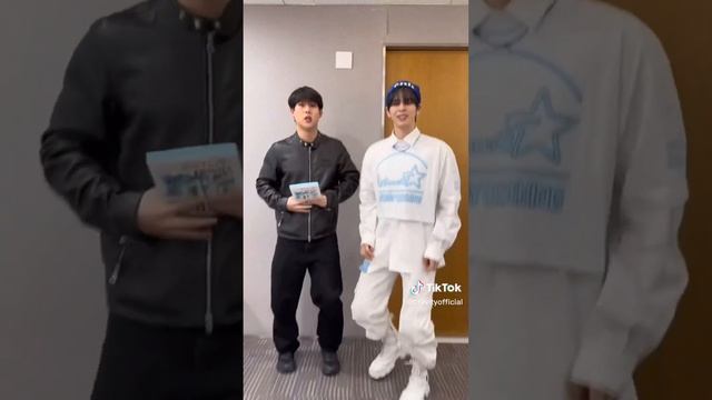 my dear monbebe, let's support our little ones❤️?#groovy#cravity#joohoney #serim#wonjin#monstax? смотреть онлайн